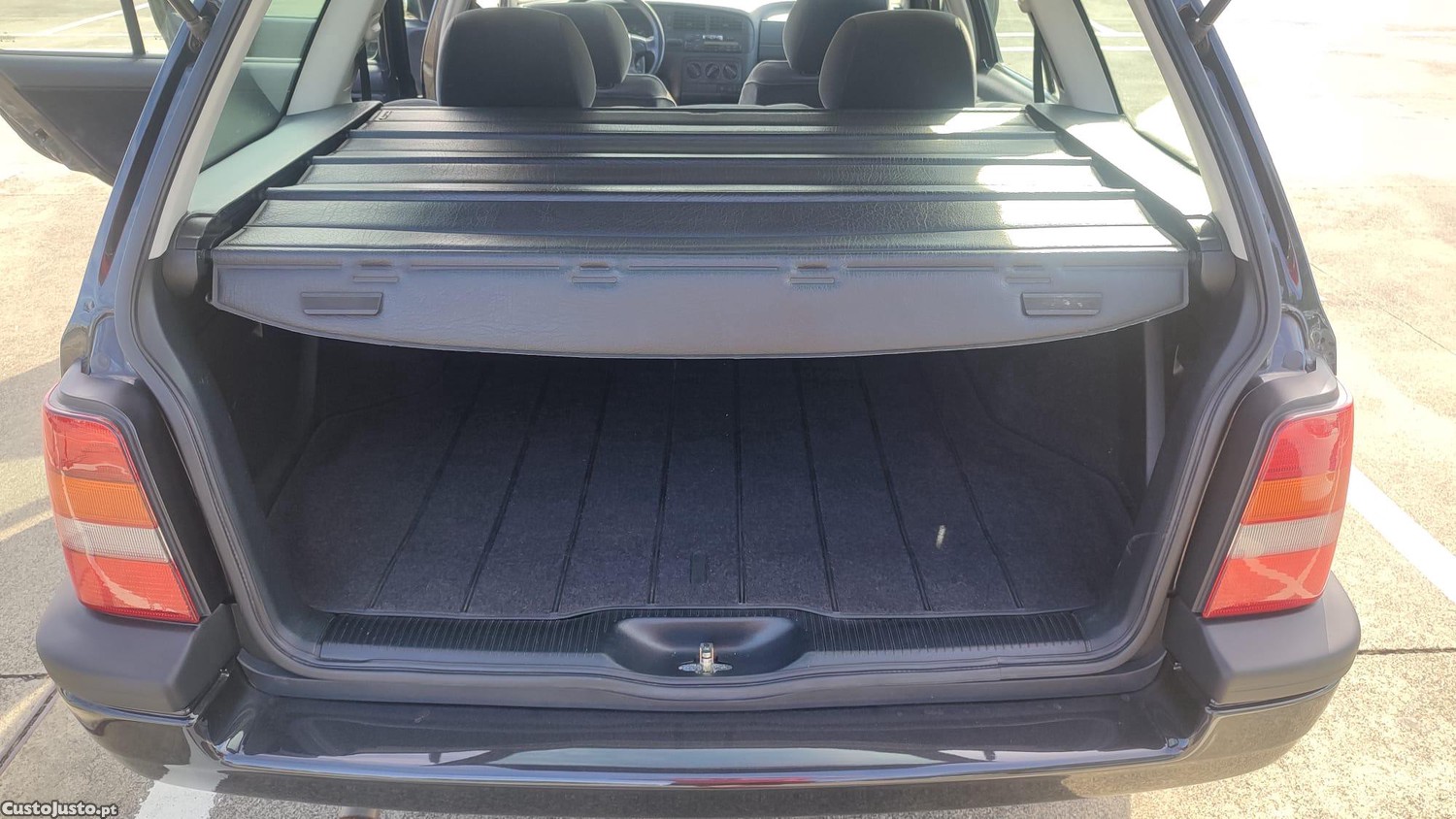 Volkswagen Golf GL 1.8 — fotografia 6