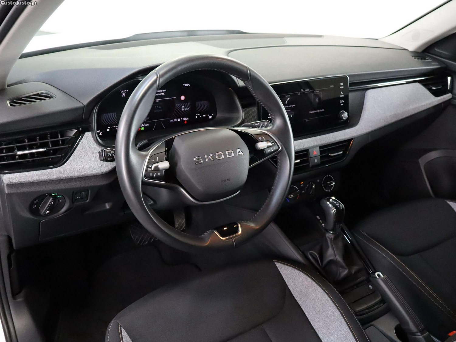 Skoda Kamiq 1.0 TSI Selection DSG — fotografia 15