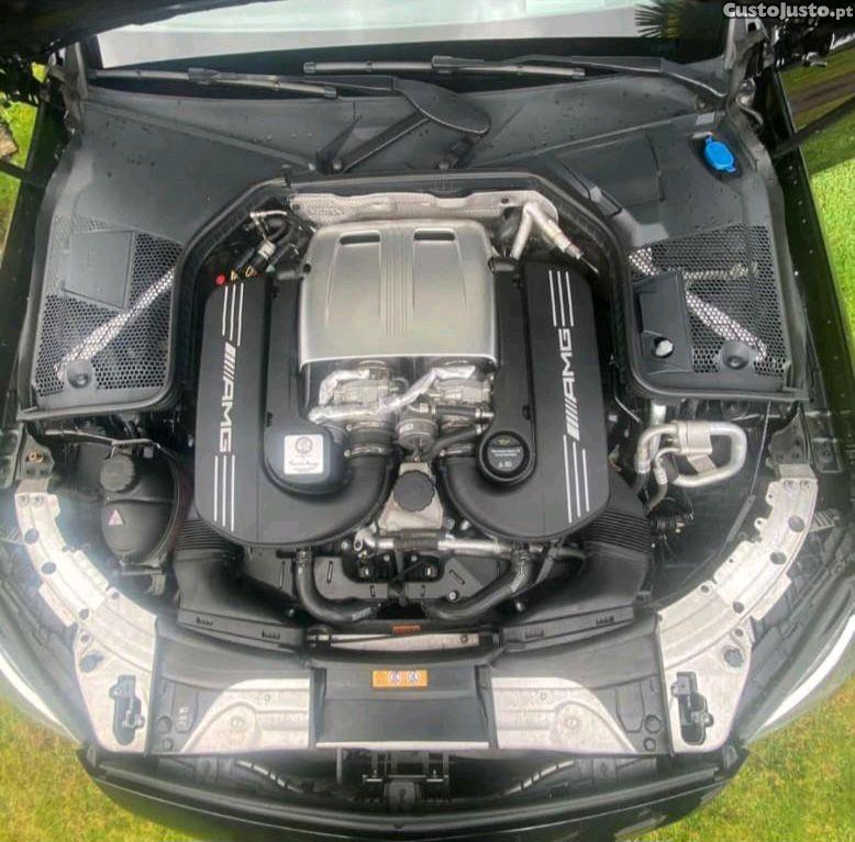 Mercedes-Benz C 63 AMG S V8 BITURBO — fotografia 11