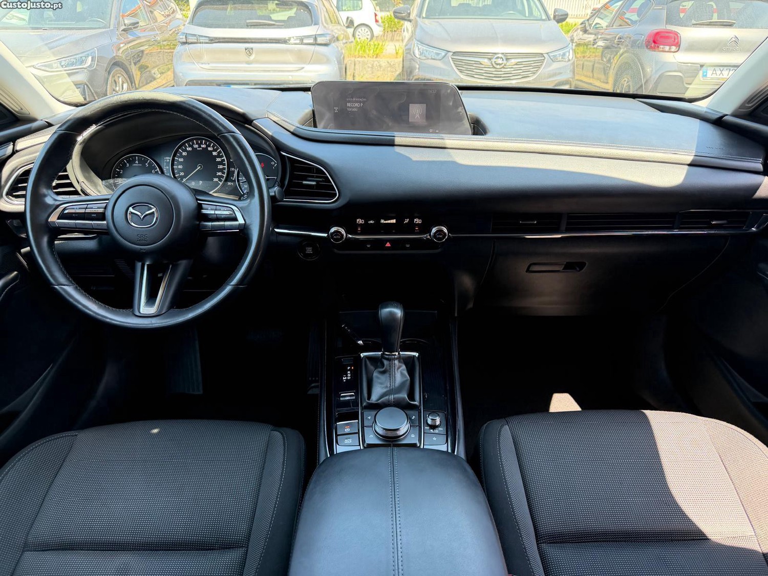 Mazda CX-30 2.0 e-Skyactiv-G Exclusive-line AT — fotografia 15