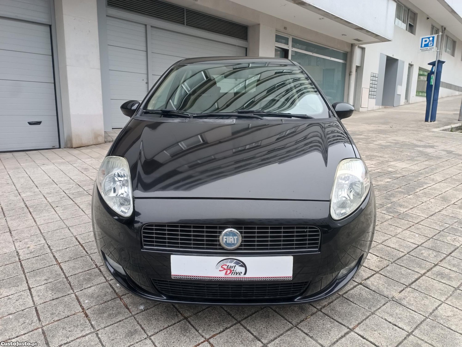 Fiat Grande Punto 1.2i 5 portas ac — fotografia 16