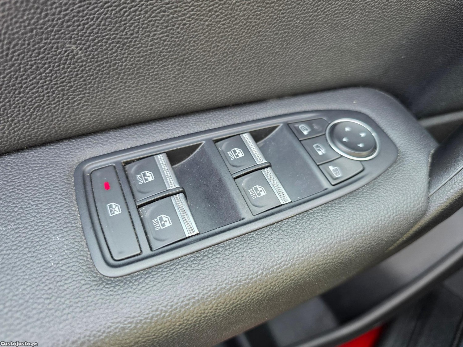 Renault Captur 1.0 TCe Techno Bi-Fuel — fotografia 11