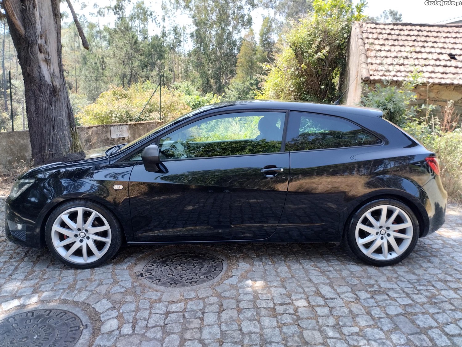 SEAT Ibiza 6J FR (ORIGINAL) 2.0 TDI 143CV VERSÃO 30 ANOS - 5 LUGARES - c/ GARANTIA — fotografia 22