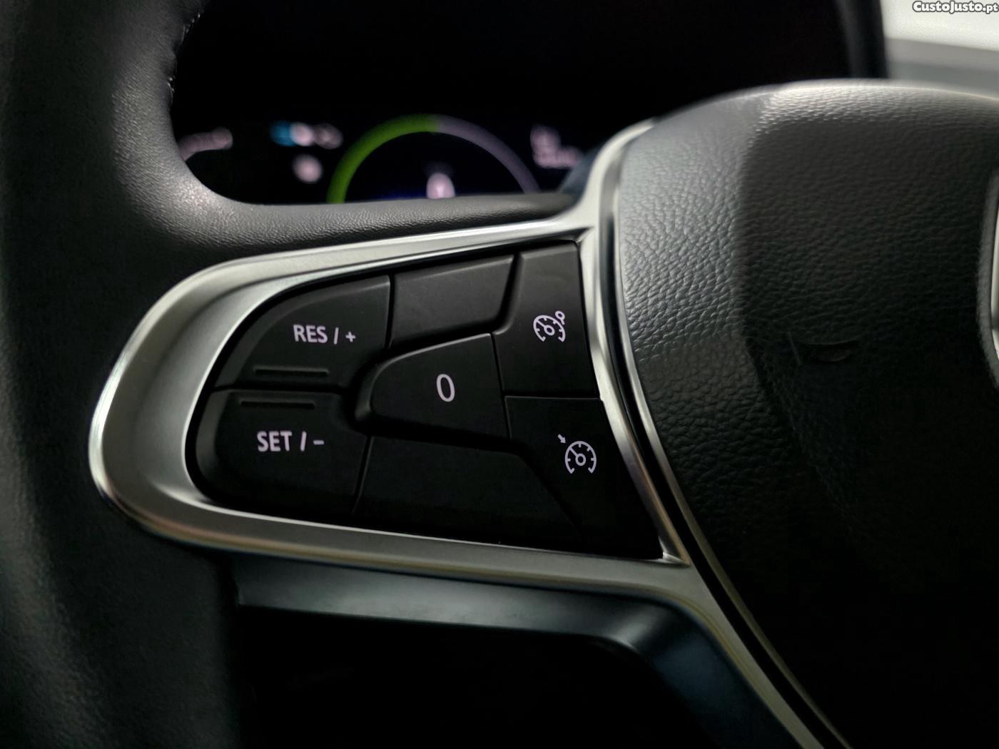 Renault Captur 1.6 E-Tech Full Hybr — fotografia 4