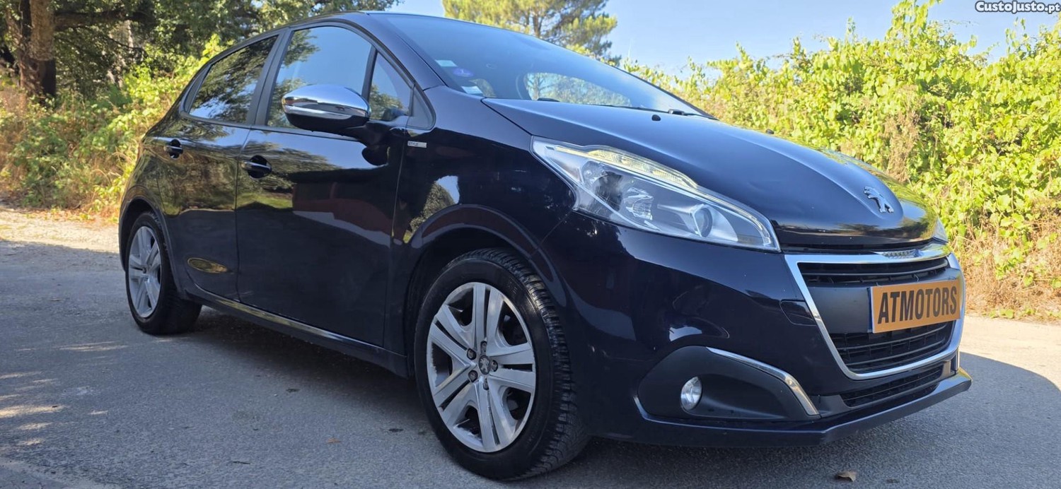 Peugeot 208 1.2 PureTech Style — fotografia 5