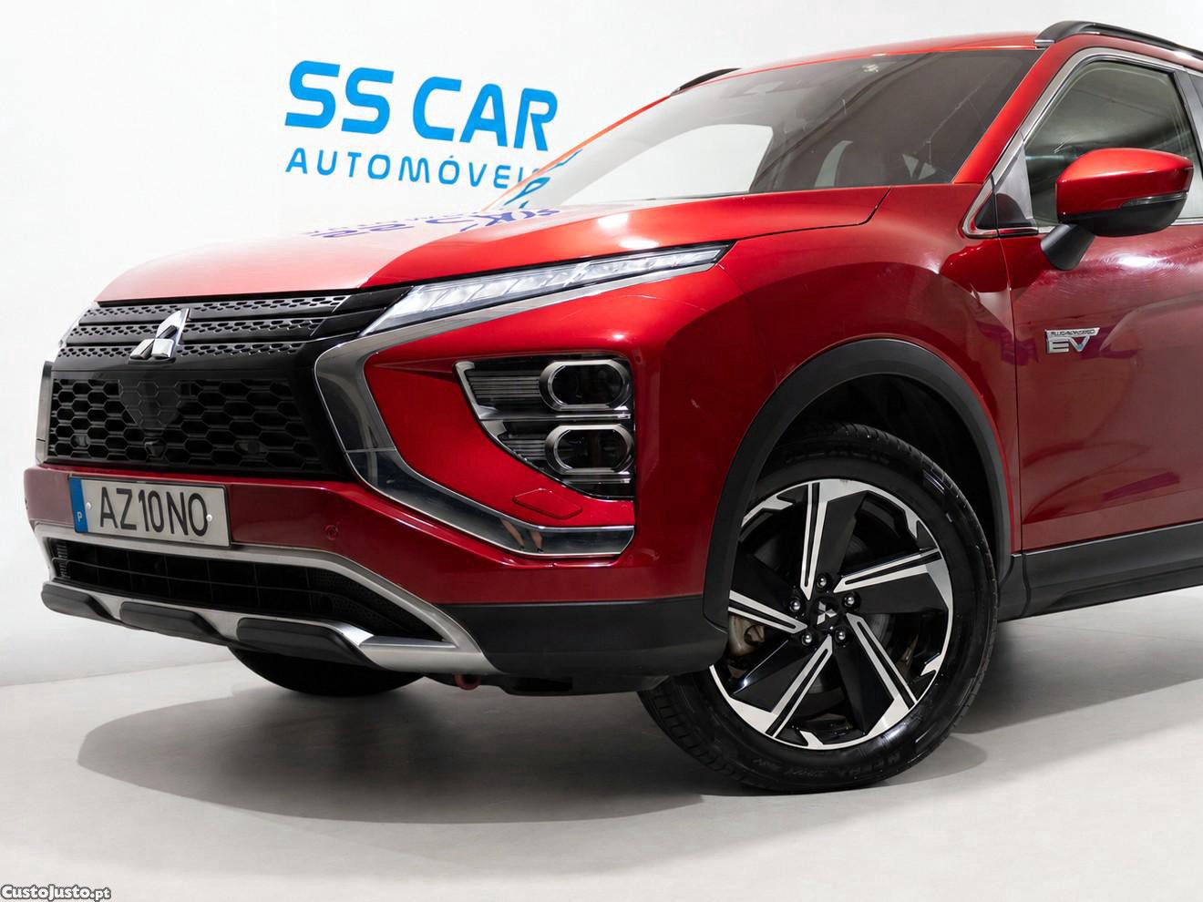 Mitsubishi Eclipse Cross 2.4 PHEV eMotion — fotografia 29