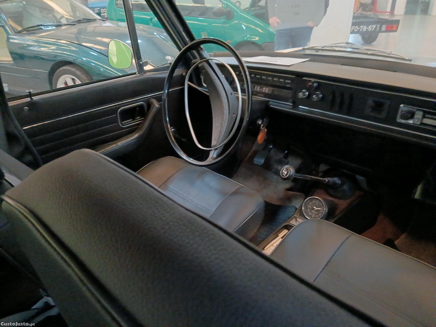 Volvo 144 S de luxe — fotografia 3