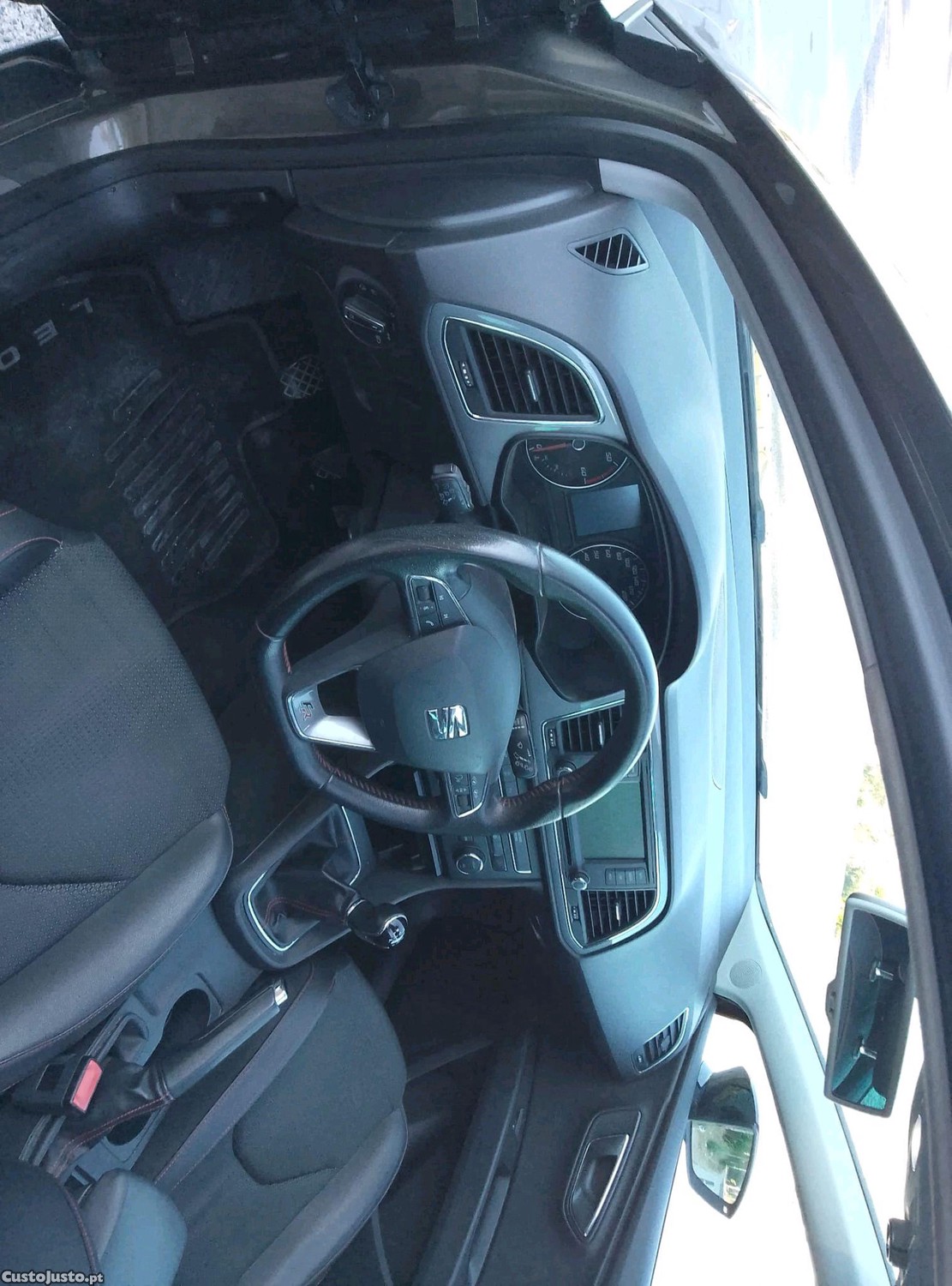 SEAT Leon 2.0 TDI FR 184cv — fotografia 6