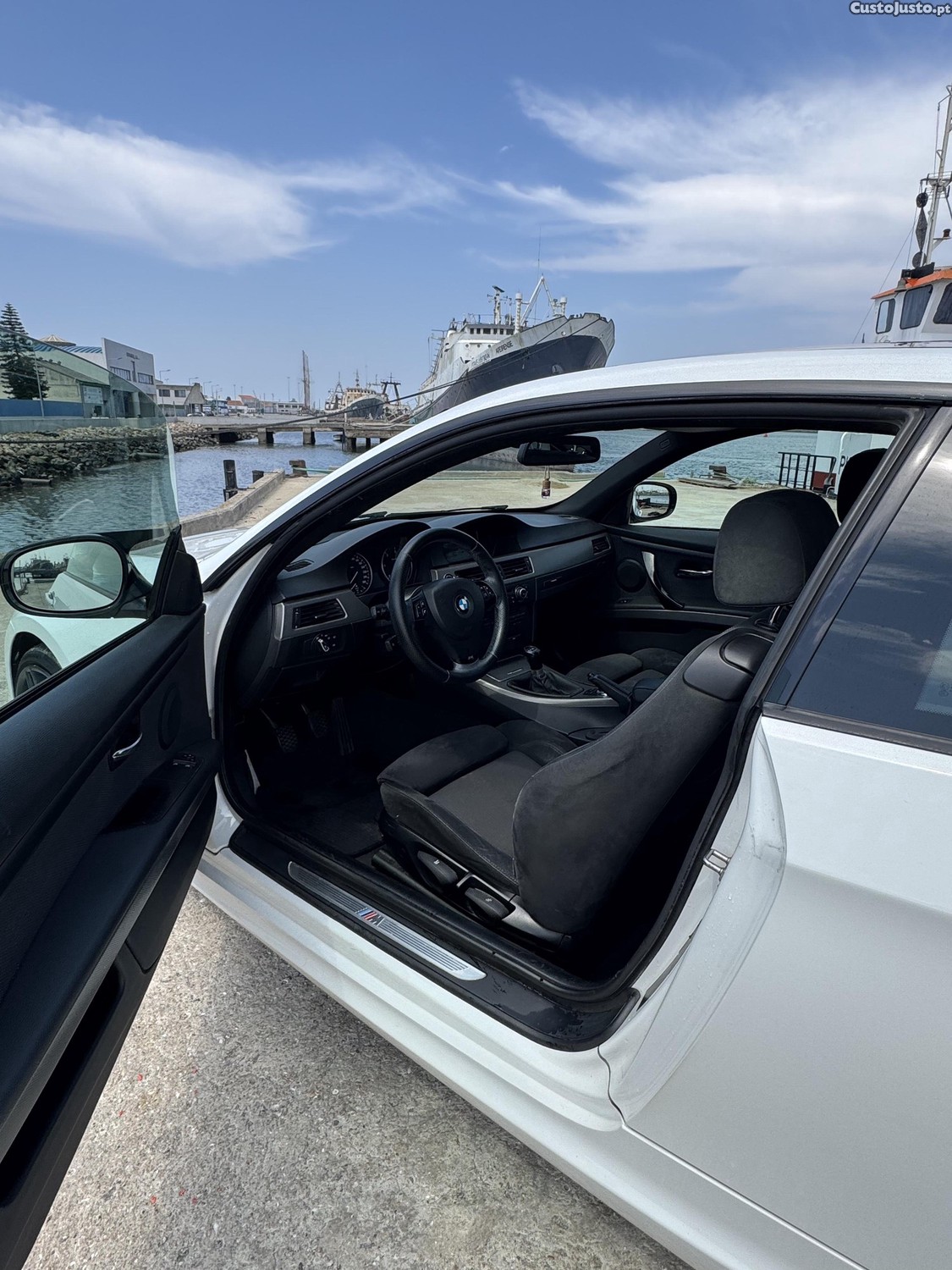BMW 320 E92 LCI — fotografia 3