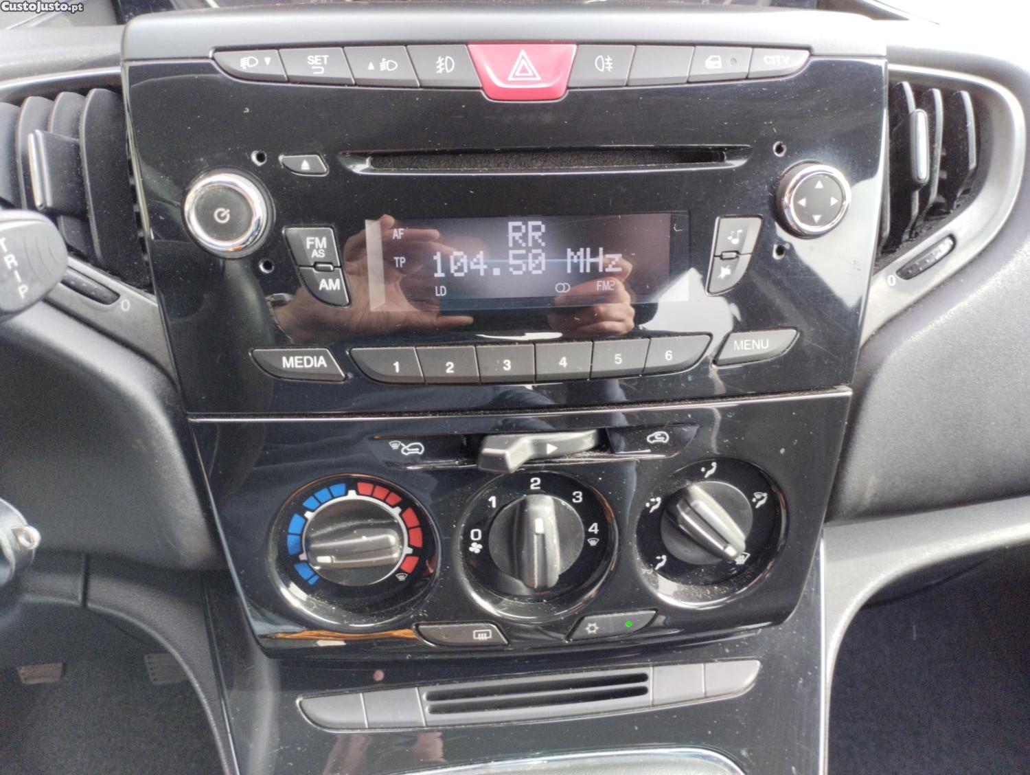 Lancia Ypsilon 1.2 S&S GOLD - 5 Portas - Nacional - 100.000kms - 1 Dono - C/ GARANTIA — fotografia 2