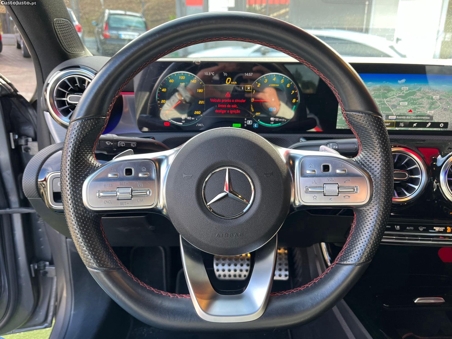 Mercedes-Benz A 250 Hybrid | Full Extras — fotografia 7