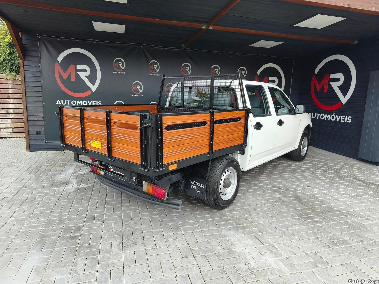 Isuzu D-Max 2.5 DTi CD 2WD LS CM — fotografia 22