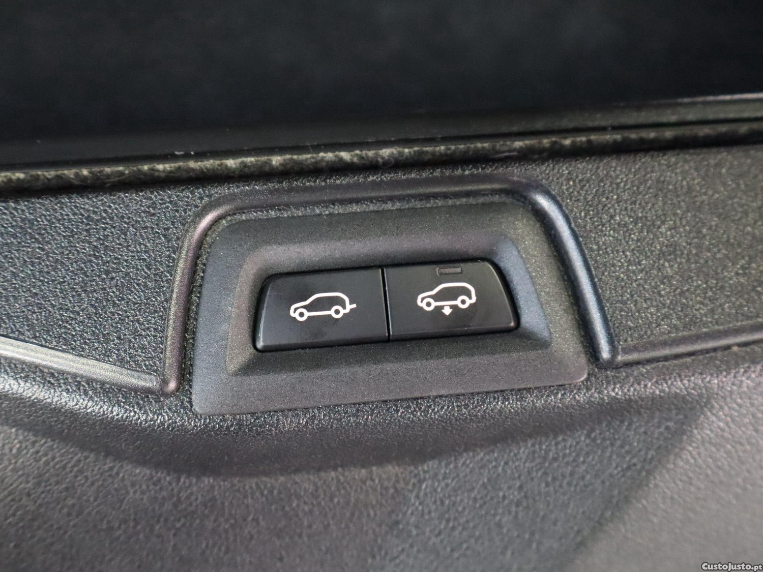 BMW X5 45 e xDrive — fotografia 2