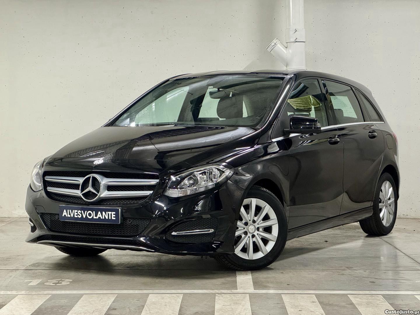 Mercedes-Benz B 180 CDi Style Aut. — fotografia 18