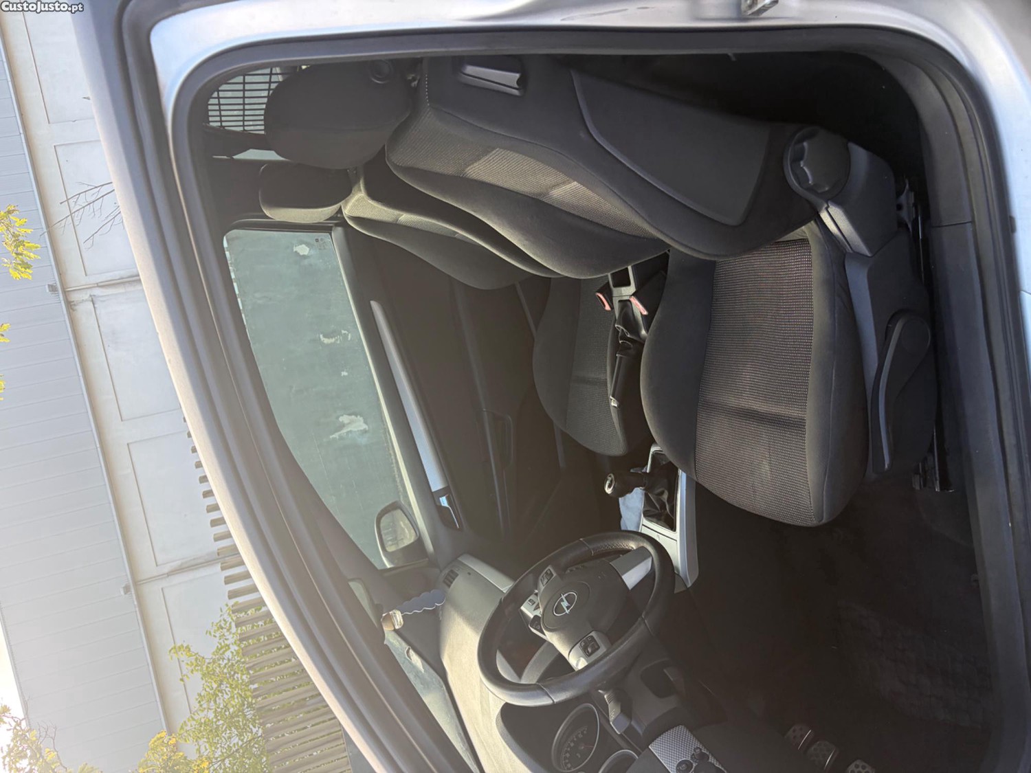 Opel Astra 1.3 — fotografia 7