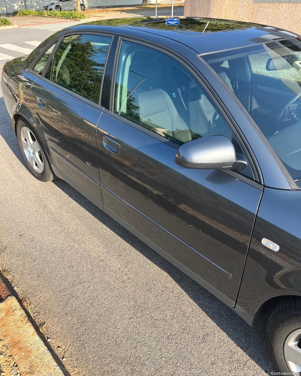 Audi A4 (8E) — fotografia 4