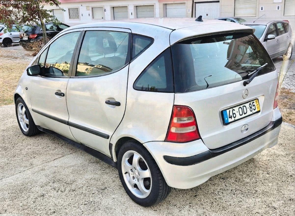 Mercedes-Benz A 170 DCI — fotografia 9