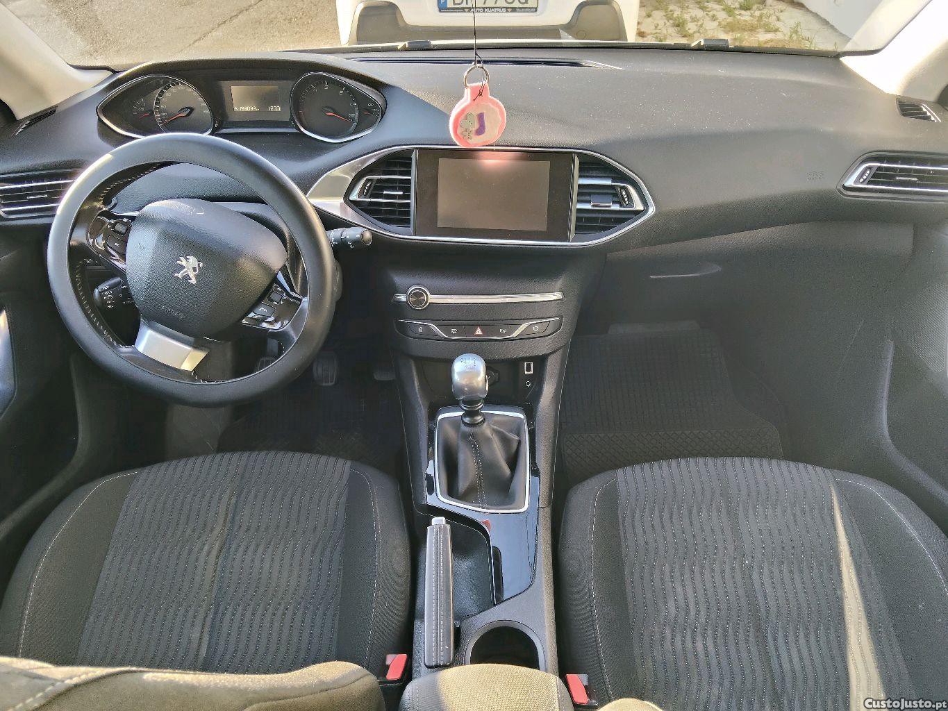 Peugeot 308 SW — fotografia 5