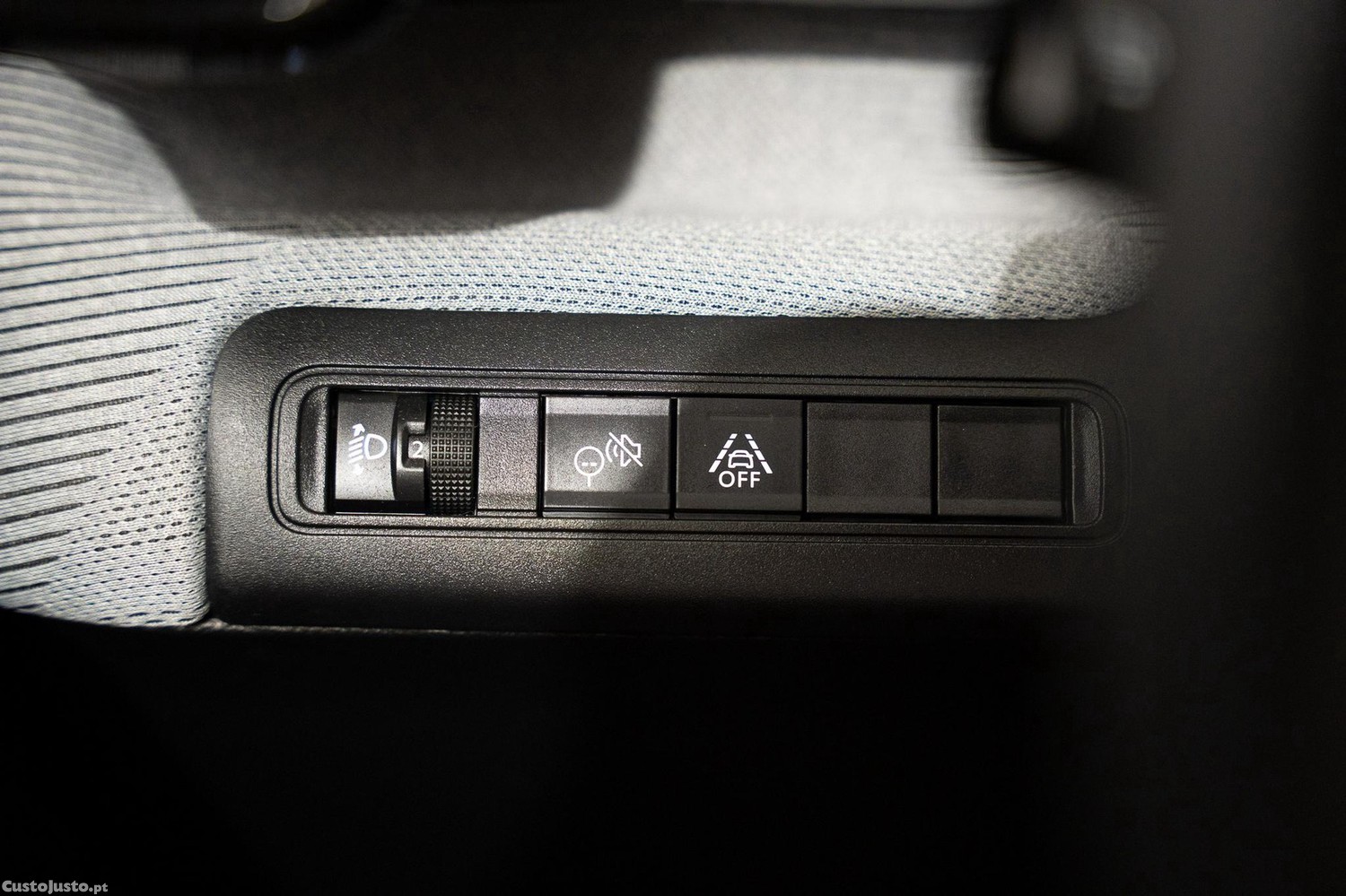 Citroën e-C3 44 kWh Autonomia Conforto Max — fotografia 16