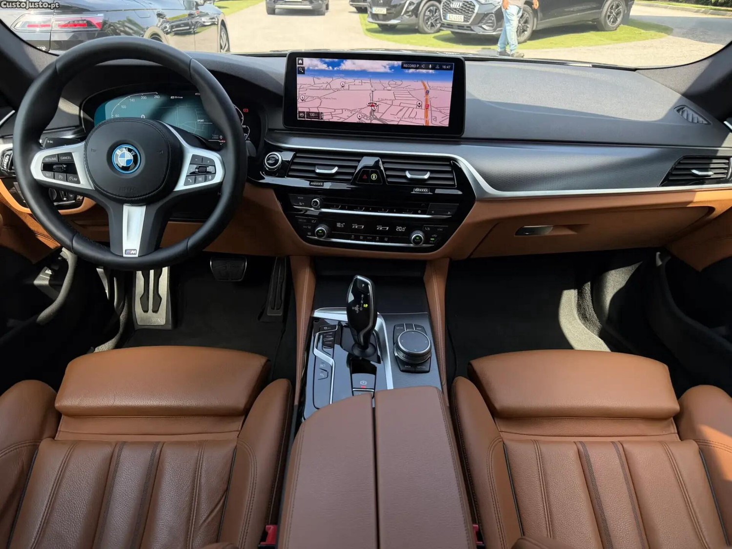 BMW 520 e Pack M — fotografia 9