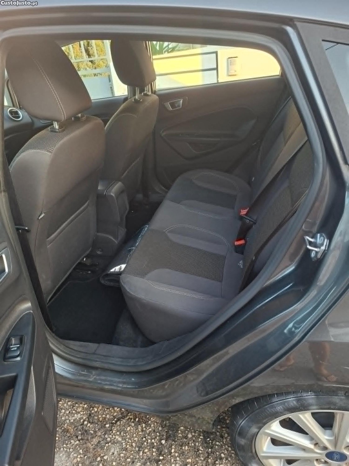 Ford Fiesta 1.0 Ti-VCT Titanium — fotografia 5