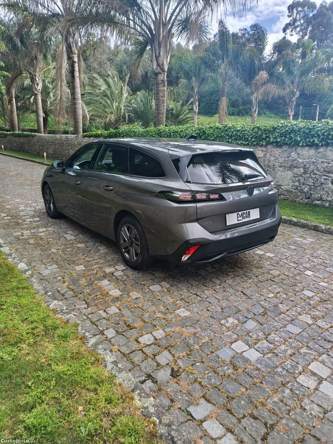 Peugeot 308 SW 1.5 Blue HDi Active Pack EAT8 — fotografia 9