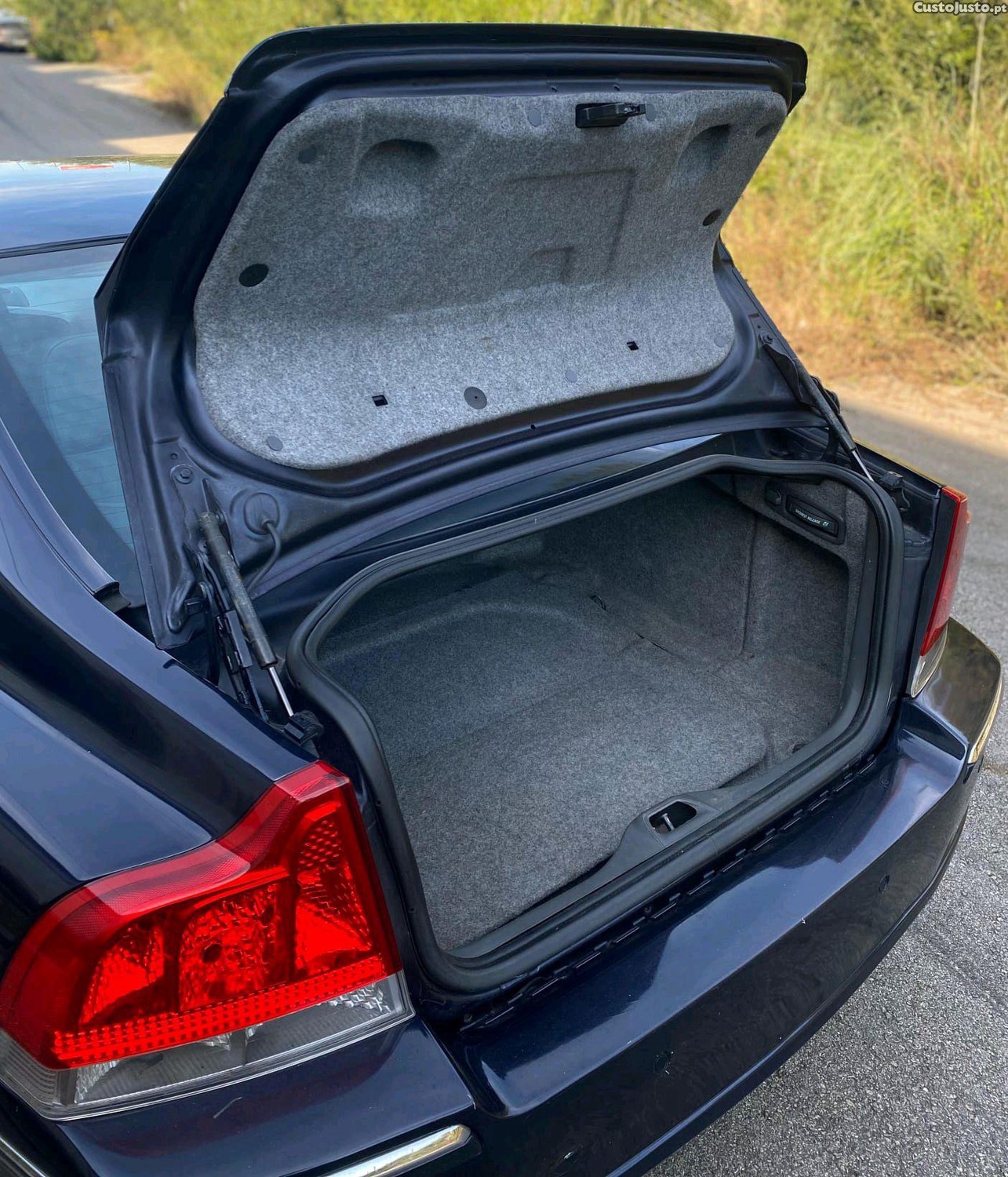 Volvo S60 d5 185cv — fotografia 5