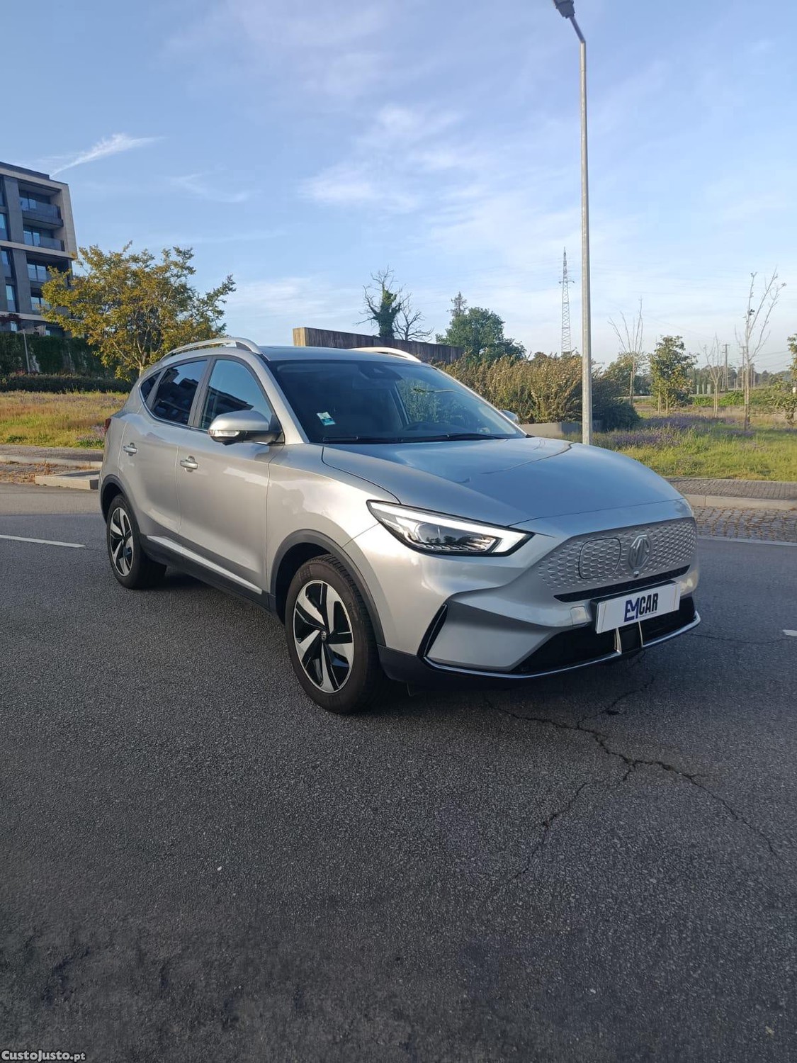 MG ZS EV 72.6 Luxury — fotografia 11