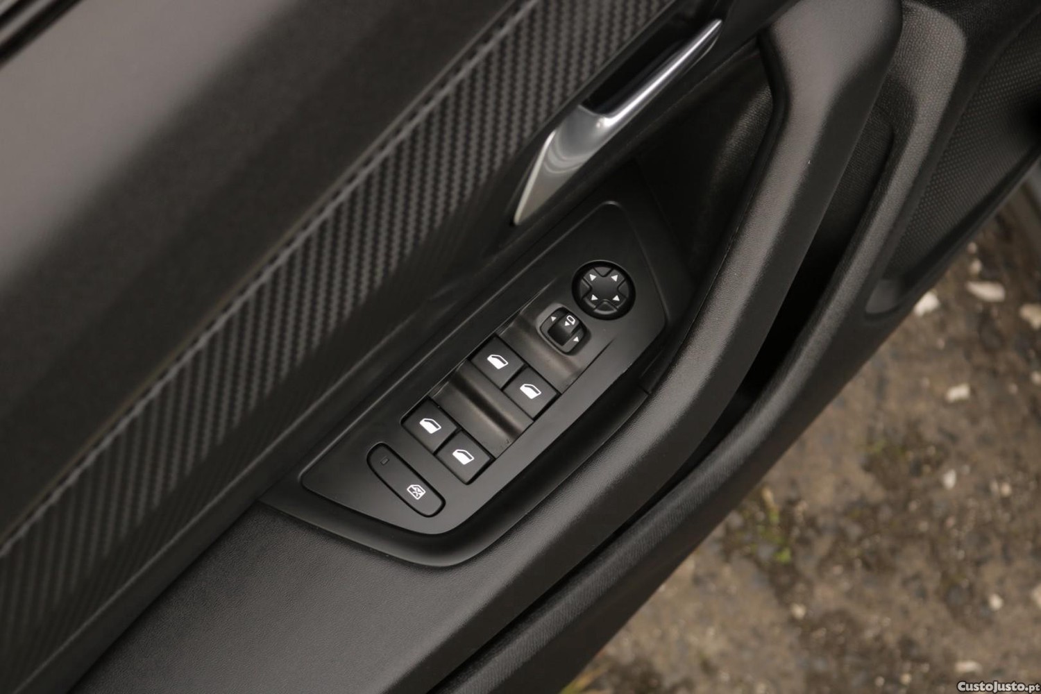 Peugeot 508 SW 1.6 Hybrid Allure Pack e-EAT8 225cv — fotografia 25