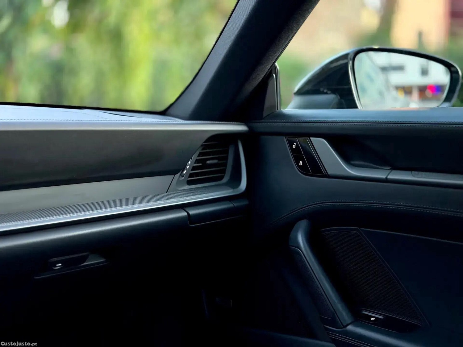 Porsche 911 Carrera 4 PDK — fotografia 5