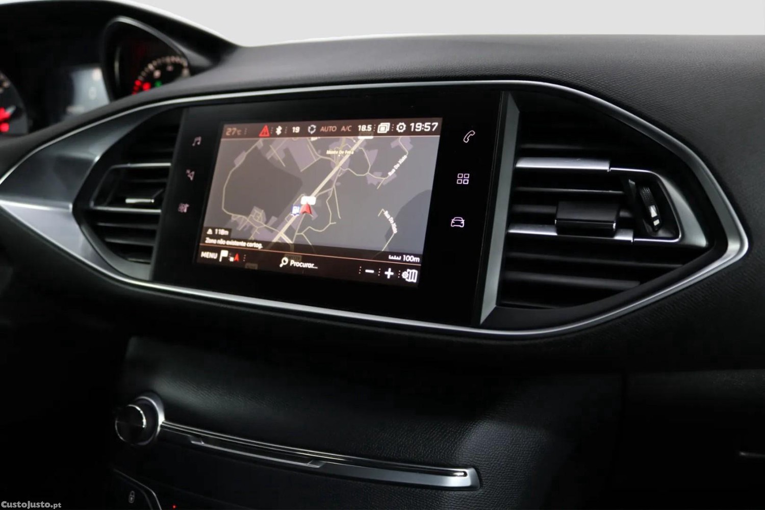 Peugeot 308 1.2 PureTech Allure — fotografia 3