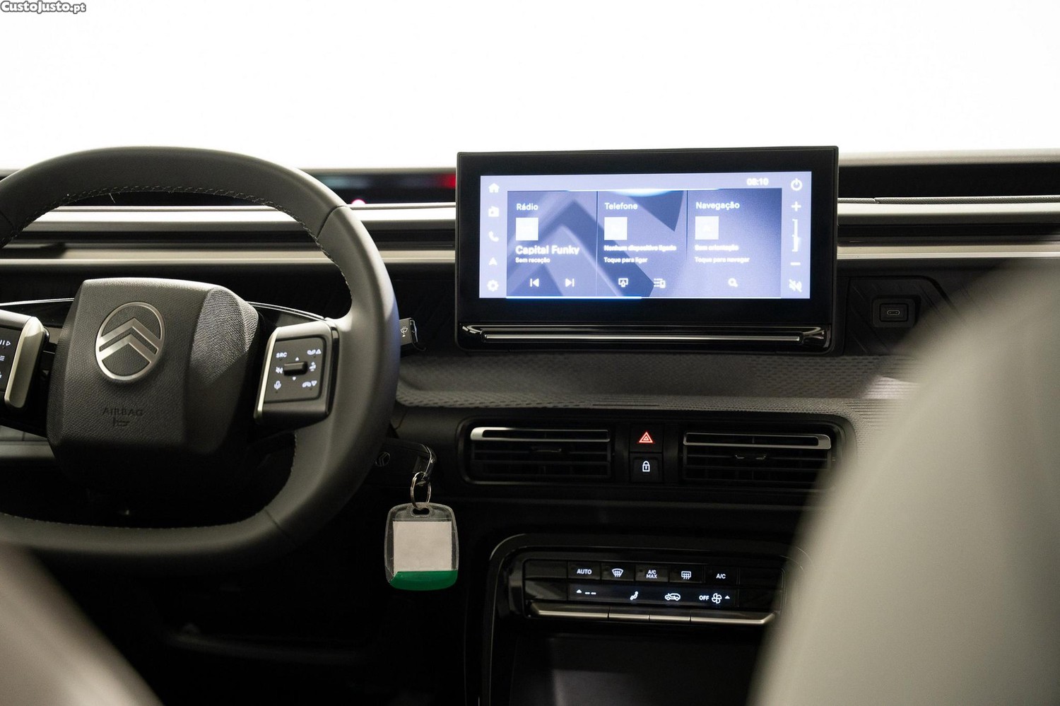 Citroën e-C3 44 kWh Autonomia Conforto Max — fotografia 18
