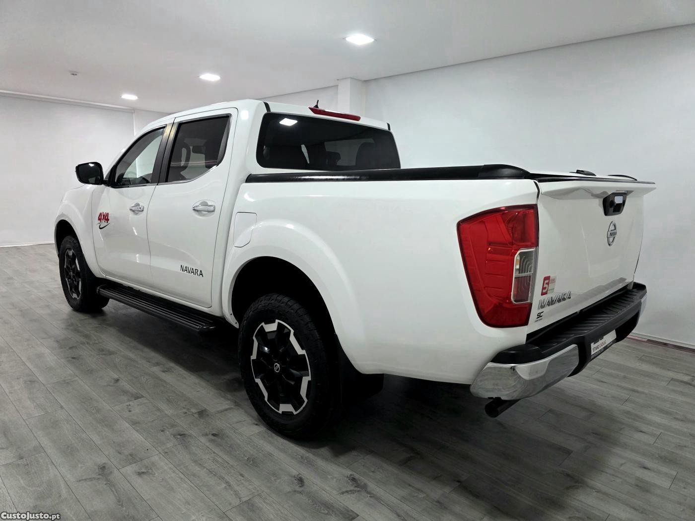 Nissan Navara 2.3 dCi CD 4WD N-Con - 21 — photo 2