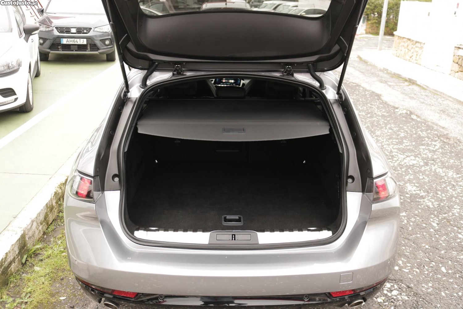 Peugeot 508 SW 1.6 Hybrid Allure Pack e-EAT8 225cv — fotografia 43
