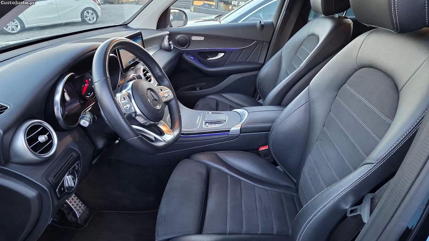 Mercedes-Benz GLC 300 300 de 4matic — fotografia 13
