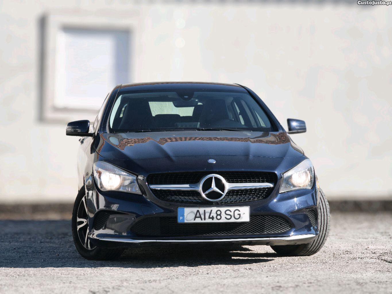 Mercedes-Benz CLA 180 d Shooting Brake — fotografia 10