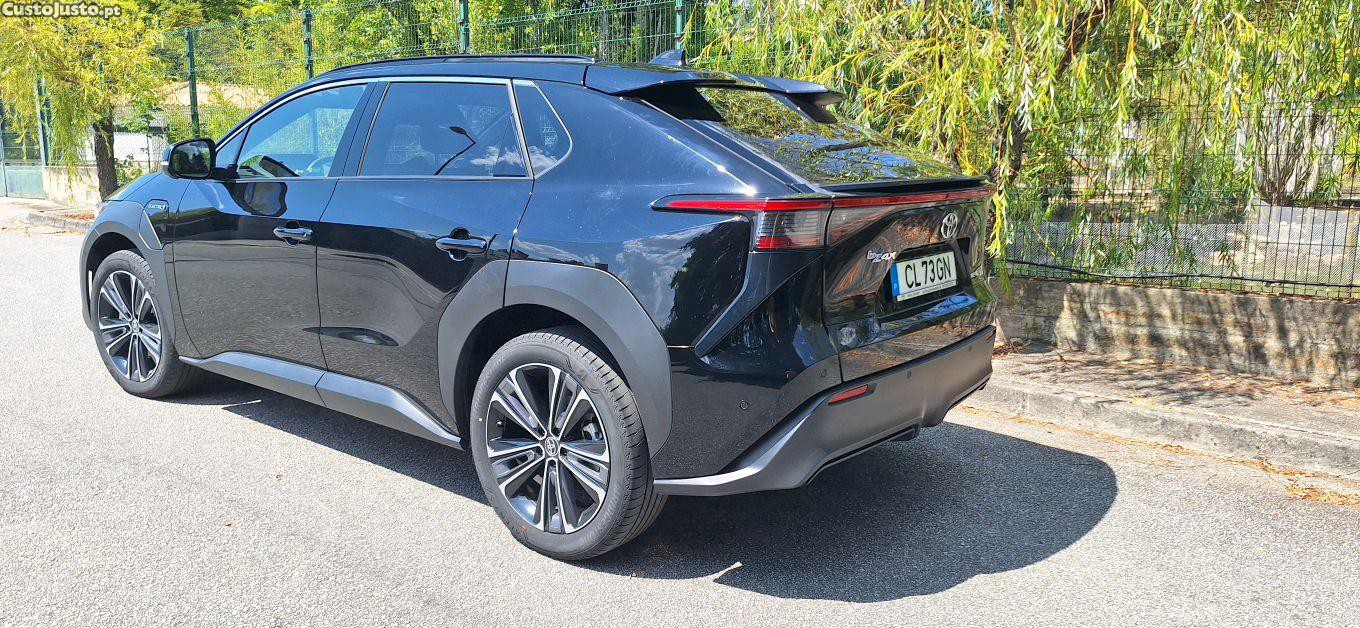 Toyota bZ4X Confort & Technik (Lounge) — fotografia 10