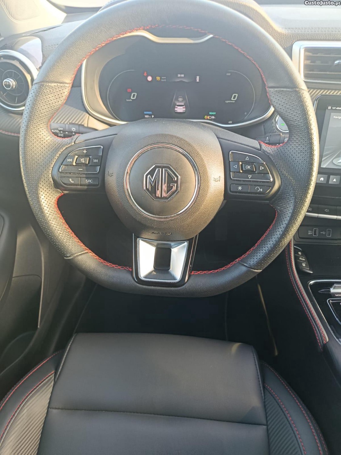 MG ZS EV 72.6 Luxury — fotografia 5