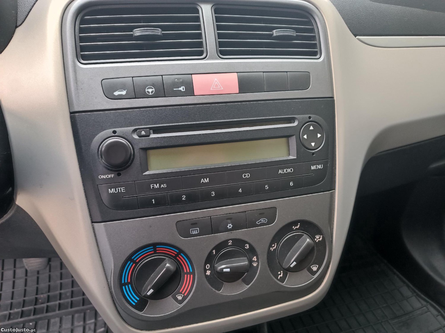 Fiat Grande Punto 1.2i 5 portas ac — fotografia 6