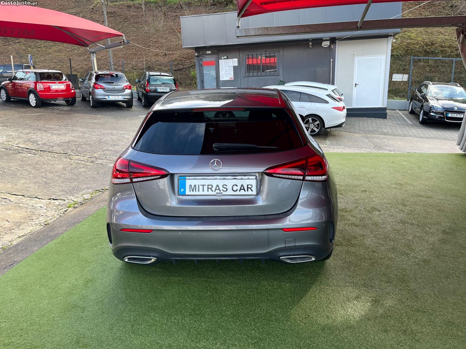 Mercedes-Benz A 250 Hybrid | Full Extras — fotografia 21