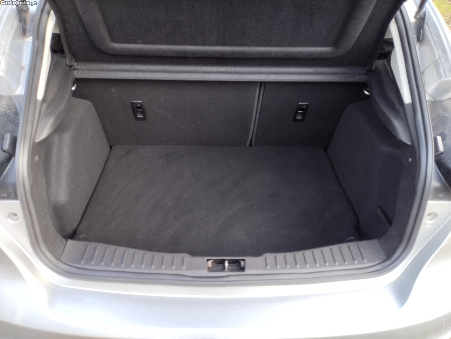 Ford Focus 1.0 SCTI 125cv TITANIUM c/ GPS - Utilitário Nacional c/ Garantia - "IMBATIVEL" — fotografia 17