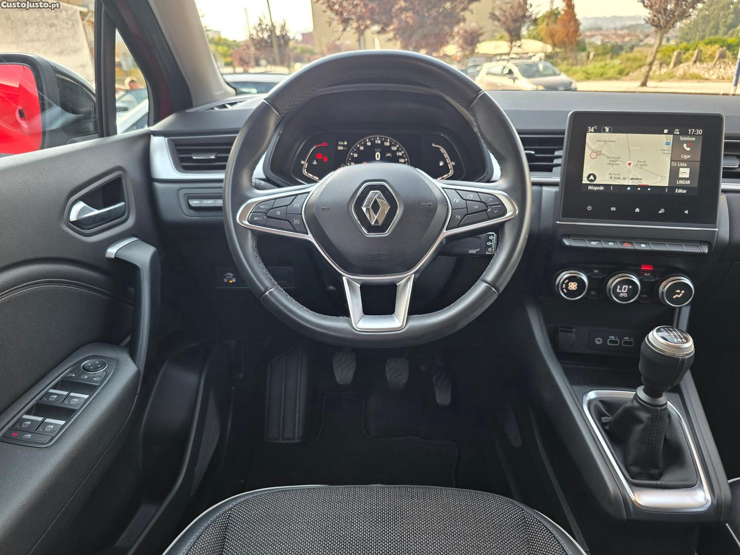 Renault Captur 1.0 TCe Techno Bi-Fuel — fotografia 16