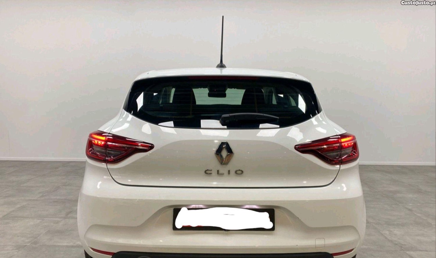Renault Clio Blue dCi 1.5 - 21 — photo 2
