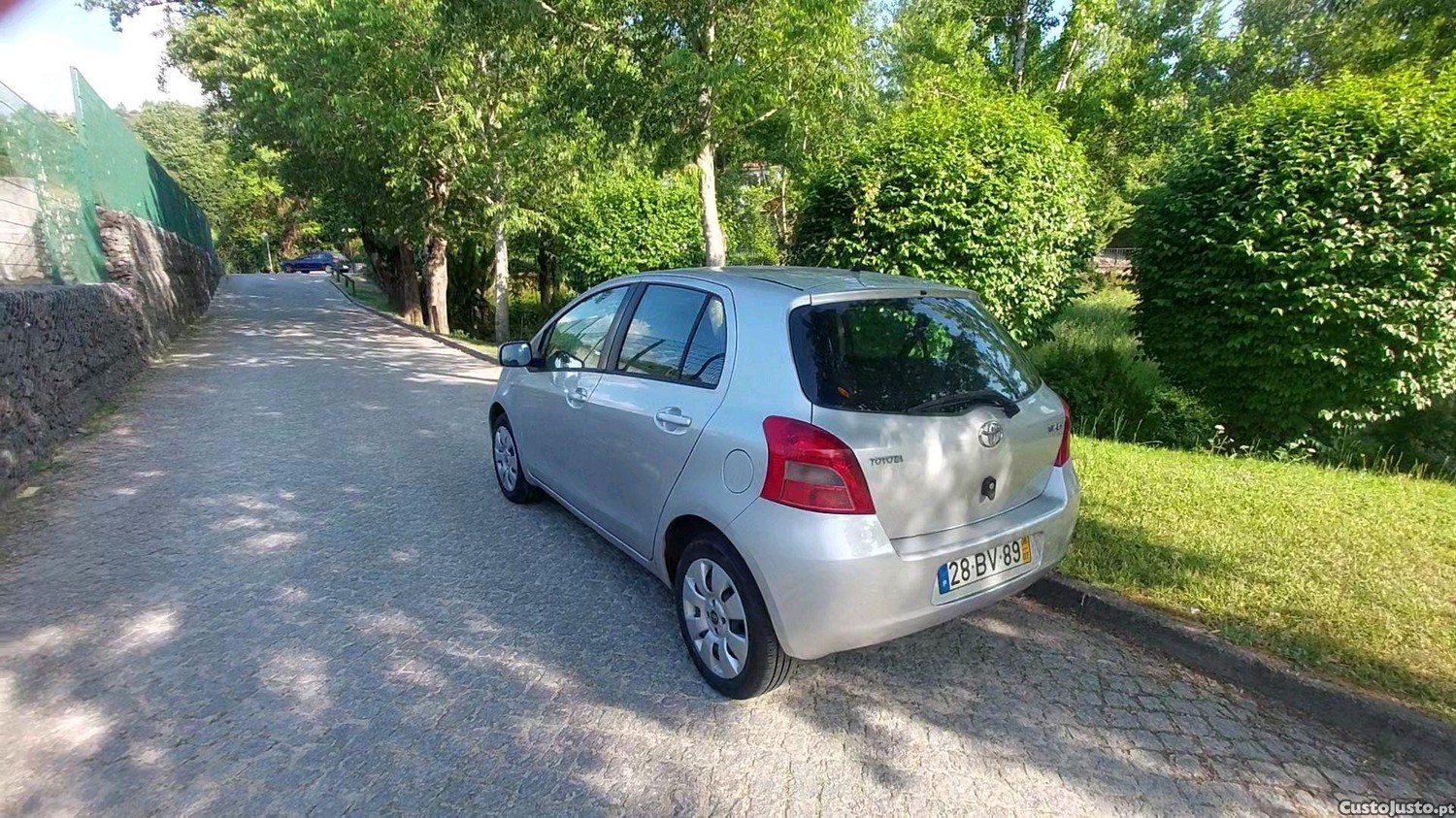 Toyota Yaris 1.0 vvt-i — fotografia 6