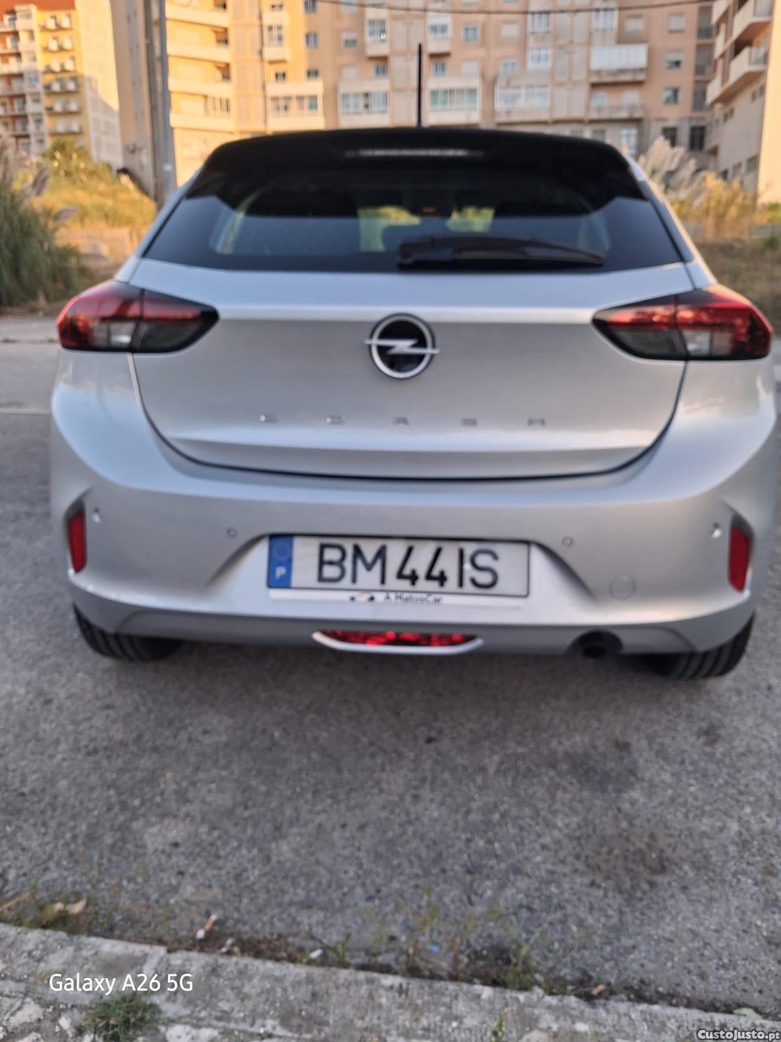 Opel Corsa 1.2 turbo — photo 2