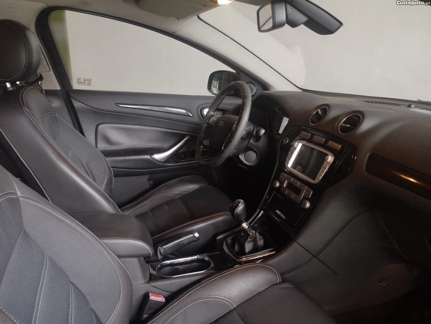 Ford Mondeo 2.0 TDCi Titanium — fotografia 6