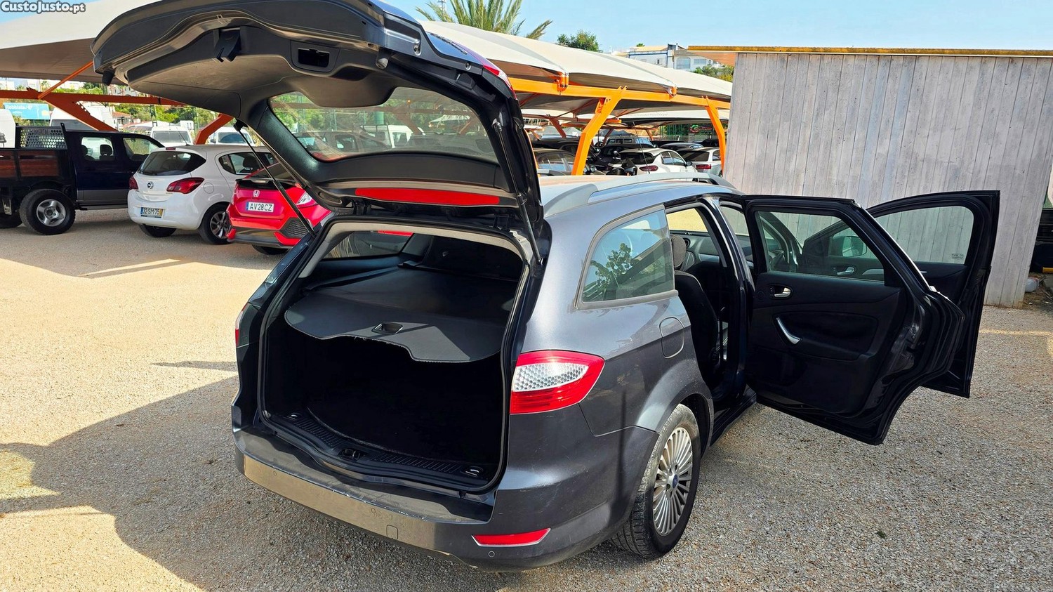 Ford Mondeo SW 1.8 TDCi Titanium ECOnetic — fotografia 8