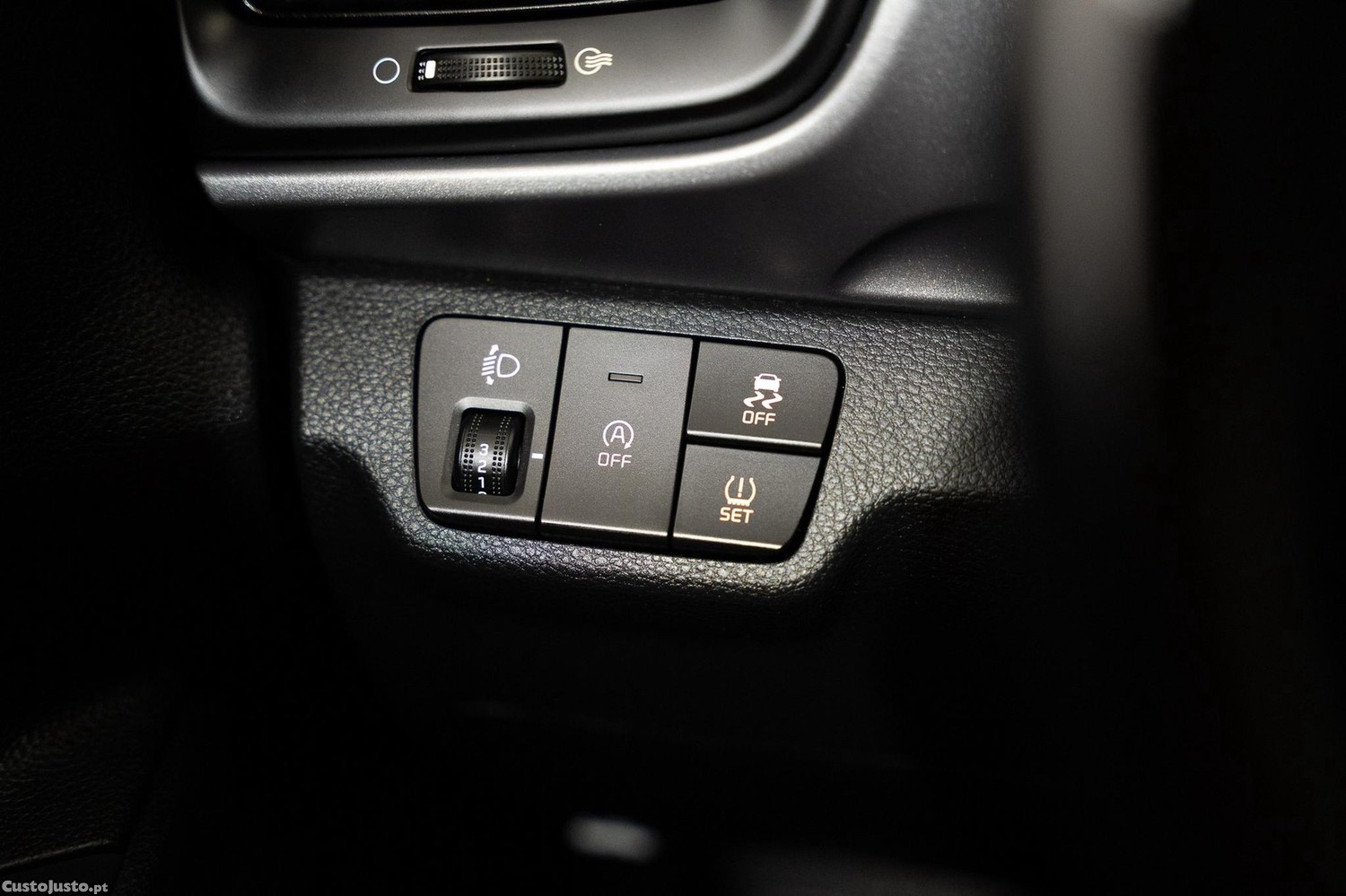 Kia Stonic 1.2 MPi Dynamic — fotografia 15