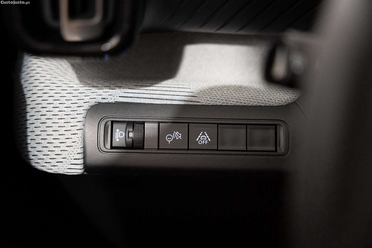 Citroën e-C3 44 kWh Autonomia Conforto Max — fotografia 16