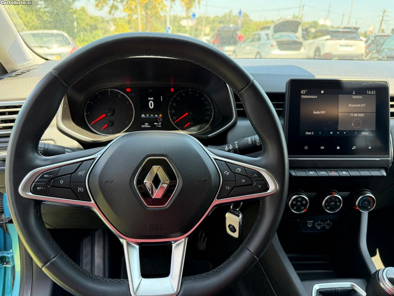 Renault Clio 1.0 TCe Exclusive — fotografia 16